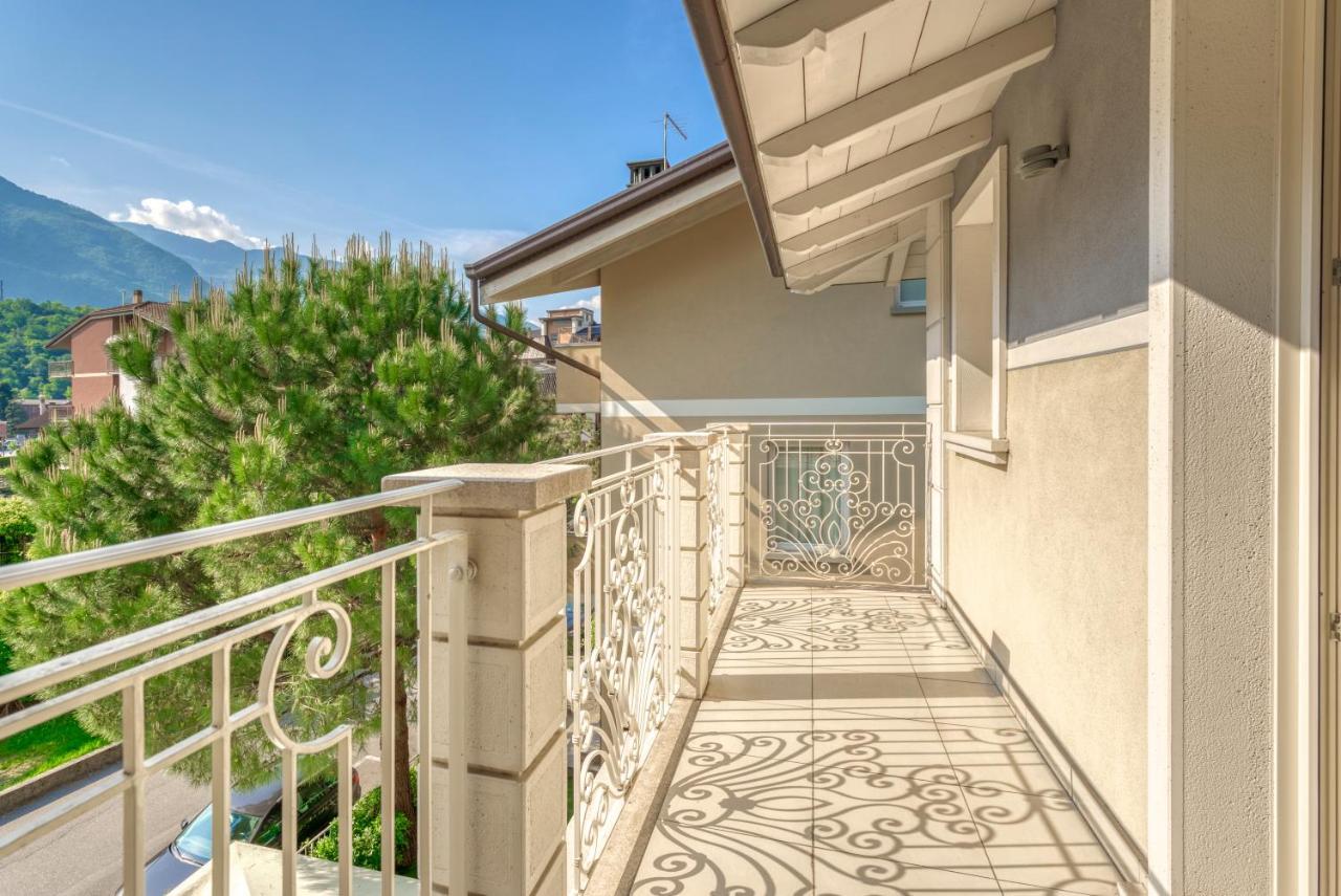 Villa Liberty Boario Terme Extérieur photo